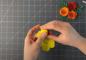 tutorial-flores-enrolladas-2